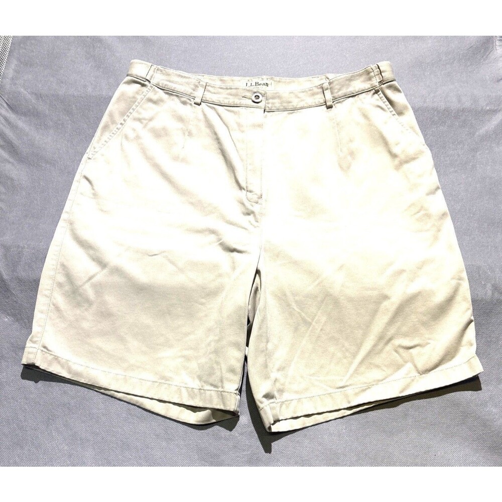 L.L. Bean Womens Beige Cotton Original Fit Shorts Size 18 Regular